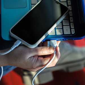 smartphone-connected-laptop-using-usb-cable-phone-charging-data-exchange_3531_3531.jpg